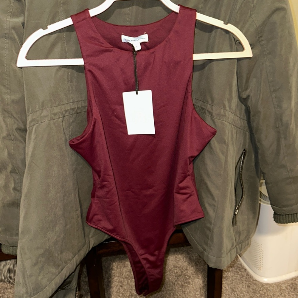 Grey Lab
Women's Solid Body Suit